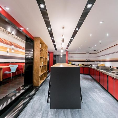 Ibis Nantong Qingnian Hotel Екстериор снимка
