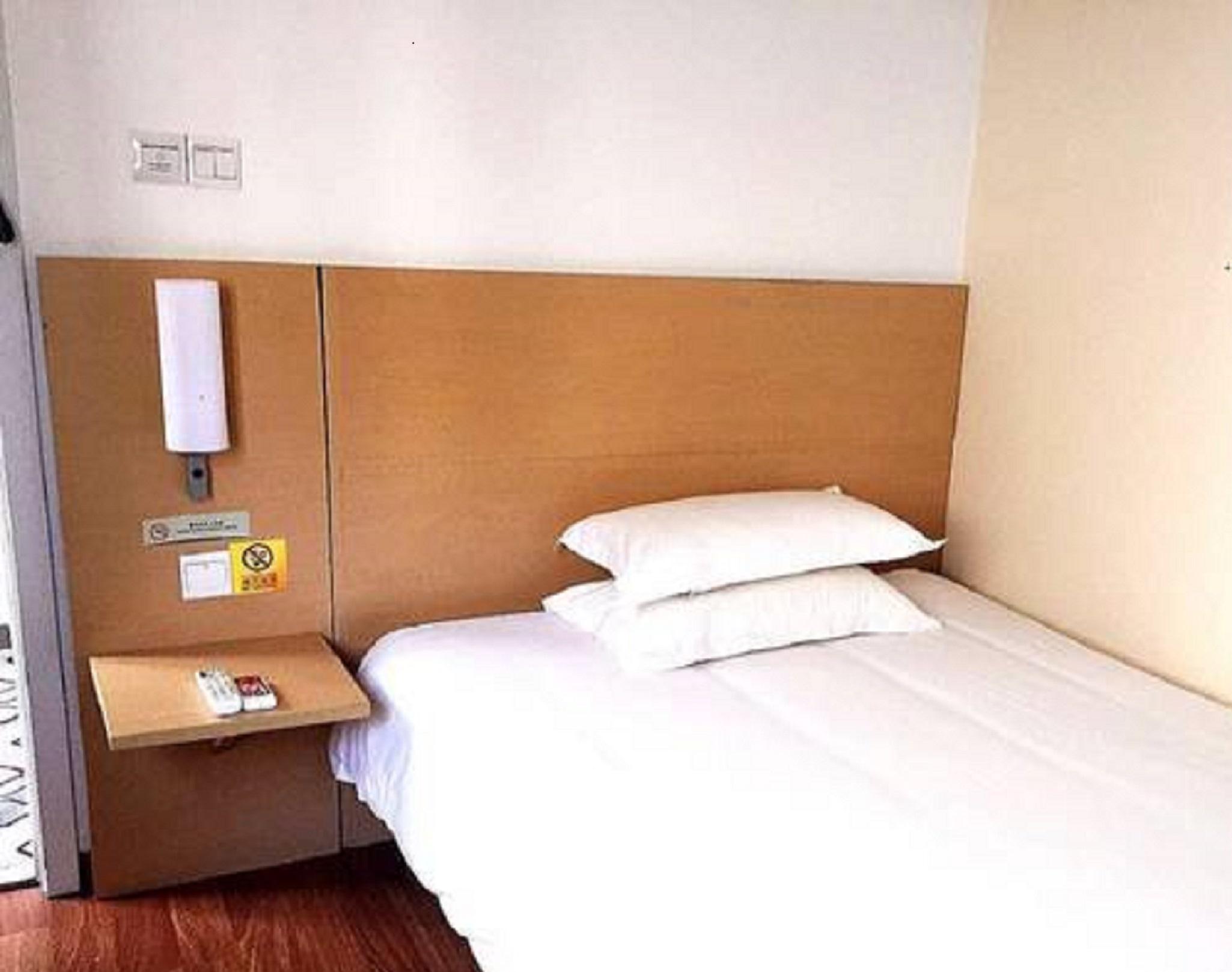 Ibis Nantong Qingnian Hotel Екстериор снимка
