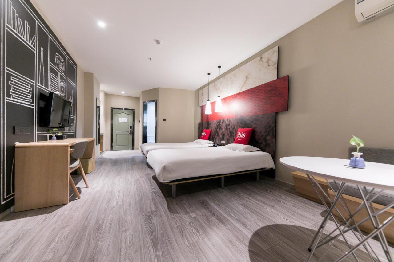 Ibis Nantong Qingnian Hotel Екстериор снимка